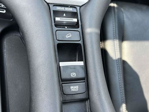 Used 2024 Honda HR-V EX-L image 30
