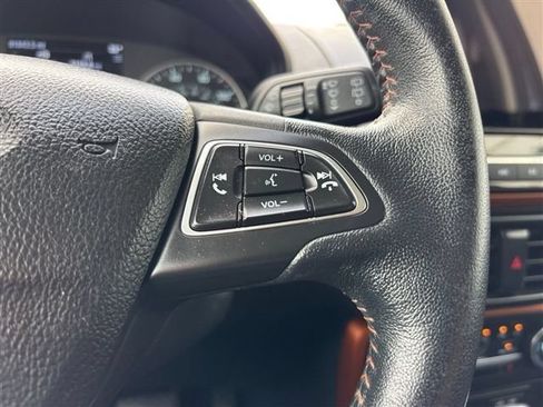 Used 2021 Ford EcoSport SE w/ SE Convenience Package FWD image 27
