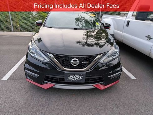 Used 2018 Nissan Sentra NISMO FWD image 2