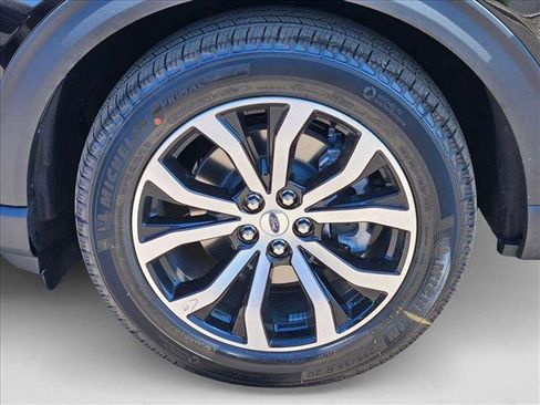 New 2025 Ford Explorer ST-Line image 10