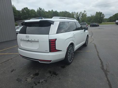 Used 2026 Hyundai Palisade Calligraphy AWD/4WD image 3