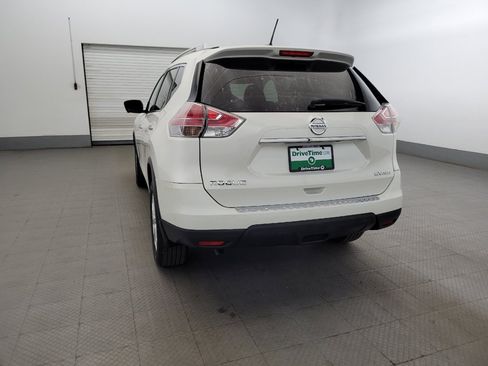 Used 2016 Nissan Rogue SV w/ SV Premium Package AWD/4WD image 6