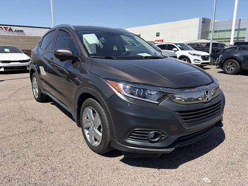 Used 2020 Honda HR-V EX image 2