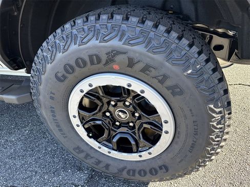 New 2025 Ford Bronco 2-Door w/ Sasquatch Package image 20