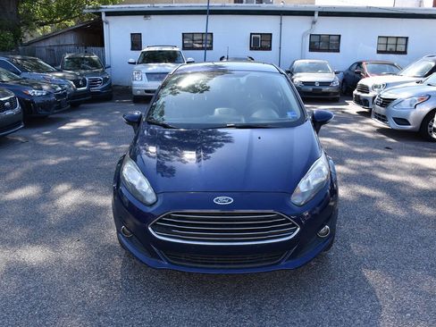 Used 2016 Ford Fiesta SE w/ Equipment Group 201A FWD image 8
