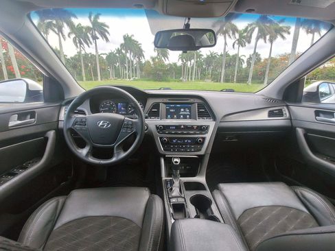 Used 2016 Hyundai Sonata Sport w/ Option Group 02 FWD image 9