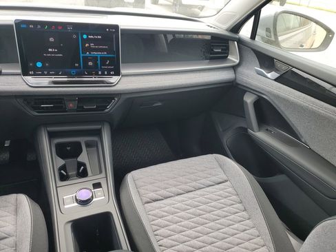 New 2026 Volkswagen Tiguan S FWD image 13