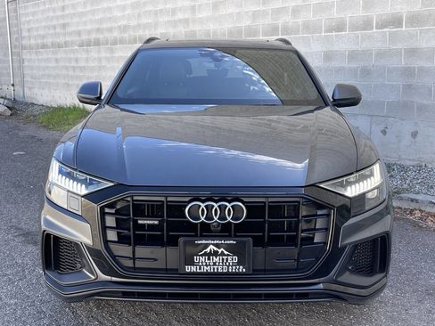 Used 2021 Audi Q8 Prestige AWD/4WD image 3