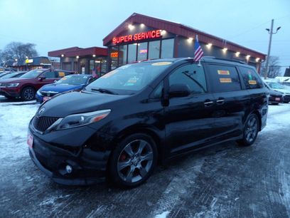 Used 2015 Toyota Sienna SE