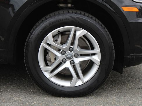 Used 2018 Audi Q5 2.0T Premium AWD/4WD image 37