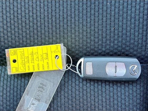 Used 2016 MAZDA CX-5 Touring image 34