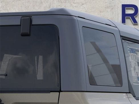 New 2025 Ford Bronco Outer Banks image 25