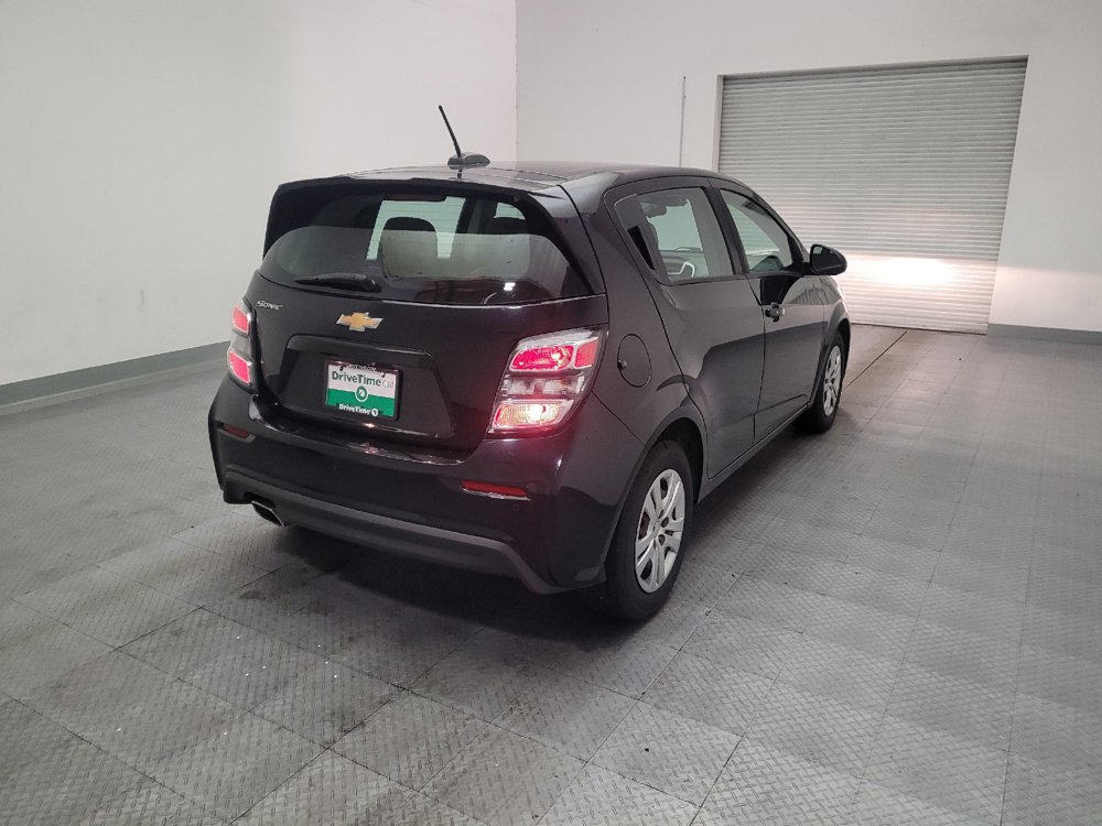 Used 2020 Chevrolet Sonic LT FWD image 9