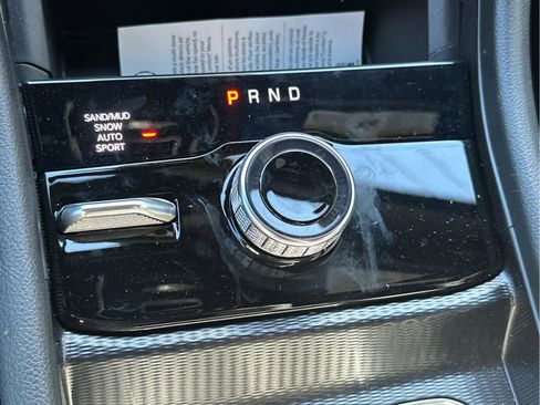 New 2025 Jeep Grand Cherokee L Limited w/ Black Appearance Package image 35