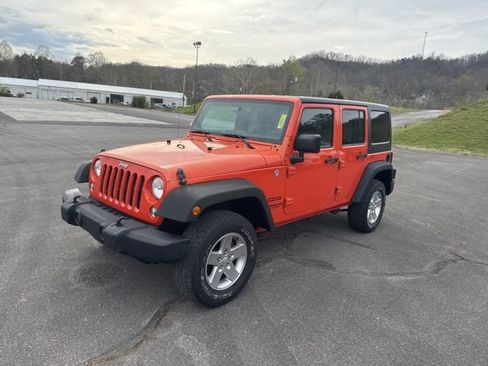 Used 2015 Jeep Wrangler Unlimited Sport w/ Quick Order Package 24S AWD/4WD image 4
