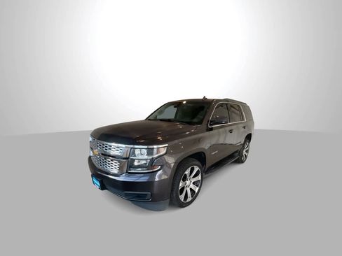 Used 2018 Chevrolet Tahoe LT image 4