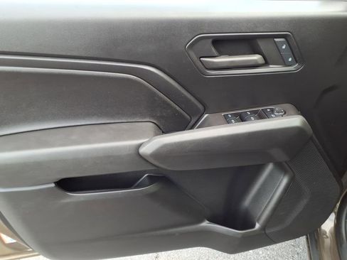 Used 2023 Chevrolet Colorado W/T RWD image 13