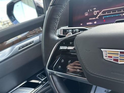 Certified 2025 Cadillac Escalade Sport Platinum w/ LPO, Floor Liner Package image 44