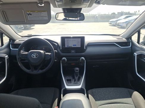 Used 2024 Toyota RAV4 XLE FWD image 15