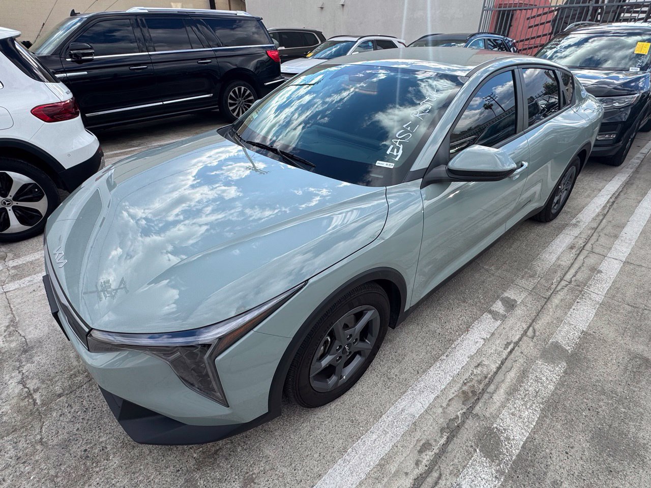 Certified 2025 Kia K4 FWD image 2