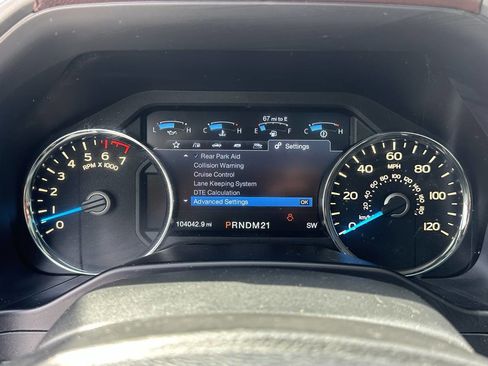 Used 2015 Ford F150 Platinum w/ Equipment Group 701A Luxury image 17