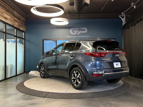 Used 2022 Kia Sportage LX AWD/4WD image 5