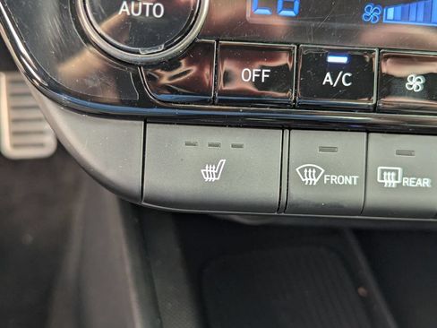 Used 2026 Hyundai Elantra SEL Sport Premium FWD image 17