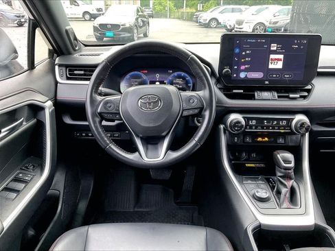 Used 2023 Toyota RAV4 XSE w/ Weather Package AWD/4WD image 17