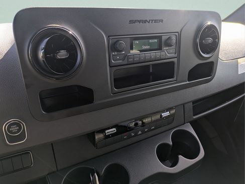 New 2026 Mercedes-Benz Sprinter 2500 image 5