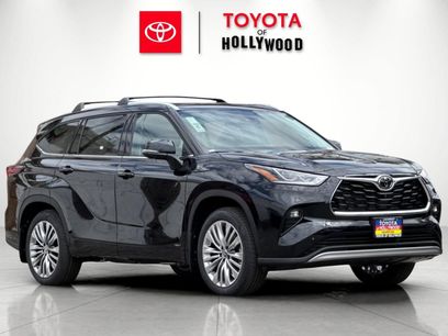 New 2026 Toyota Highlander Platinum