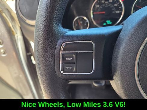 Used 2017 Jeep Wrangler Unlimited Sport AWD/4WD image 27