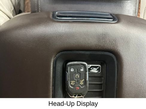 Used 2020 Chevrolet Suburban Premier AWD/4WD image 38