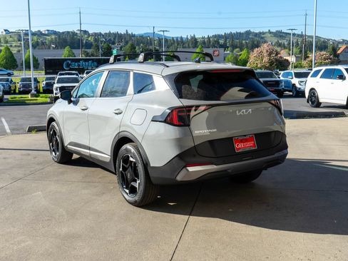 New 2026 Kia Sportage EX w/ EX Panorama Roof Package AWD/4WD image 5