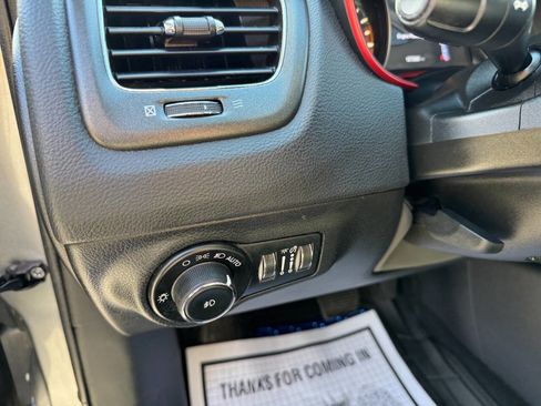 Used 2019 Jeep Compass Trailhawk w/ Cold Weather Group image 19