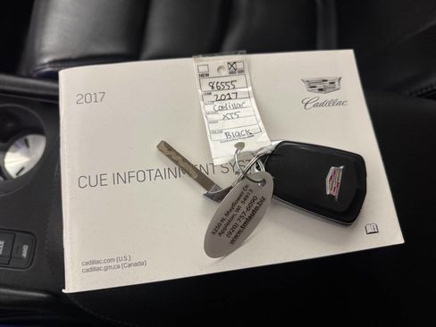 Used 2017 Cadillac XT5 Premium Luxury AWD/4WD image 50