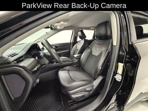 Used 2022 Jeep Compass Trailhawk AWD/4WD image 8