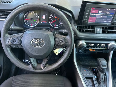 Used 2020 Toyota RAV4 LE w/ All Weather Liner Package FWD image 31