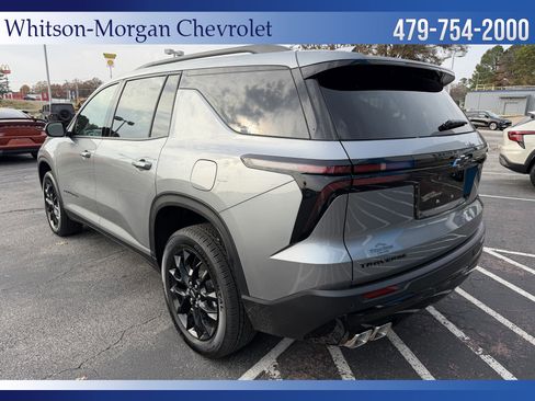 New 2026 Chevrolet Traverse LT w/ Midnight/Sport Edition image 7