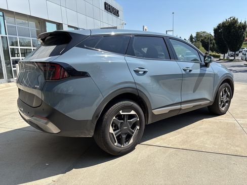 Used 2026 Kia Sportage S AWD/4WD image 6