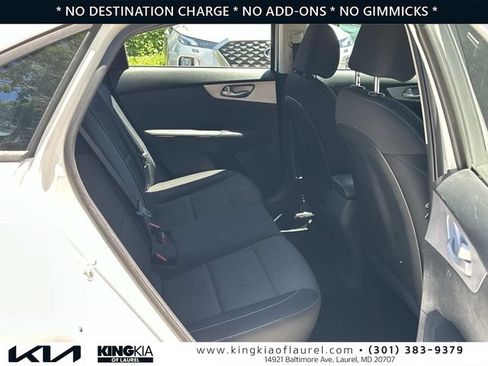 Used 2023 Kia Forte LXS w/ LXS Technology Package FWD image 17