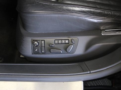 Used 2004 Volkswagen Phaeton V8 AWD/4WD image 40