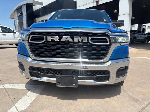 Used 2025 RAM 1500 Big Horn AWD/4WD image 2
