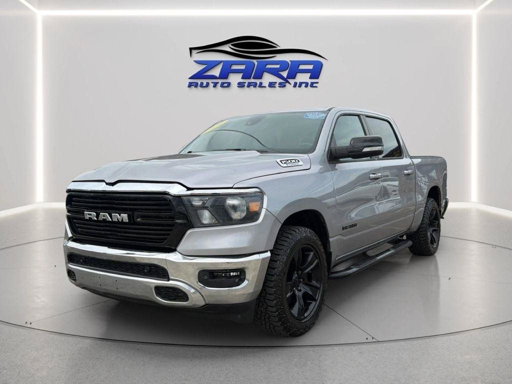 Used 2022 RAM 1500 Big Horn AWD/4WD image 3
