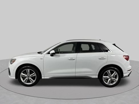 Used 2020 Audi Q3 2.0T Prestige w/ Prestige Package AWD/4WD image 30