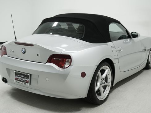 Used 2008 BMW Z4 3.0si image 4