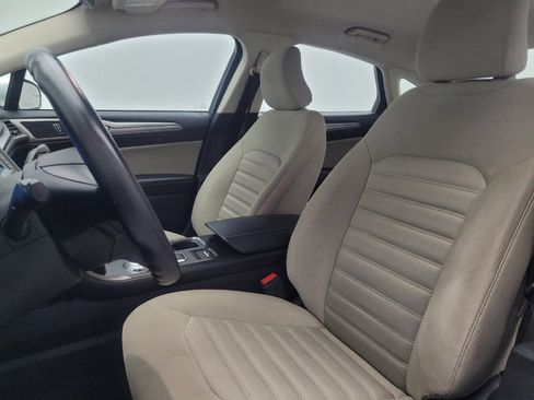 Used 2018 Ford Fusion S image 17