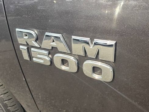 Used 2017 RAM 1500 Sport RWD image 9