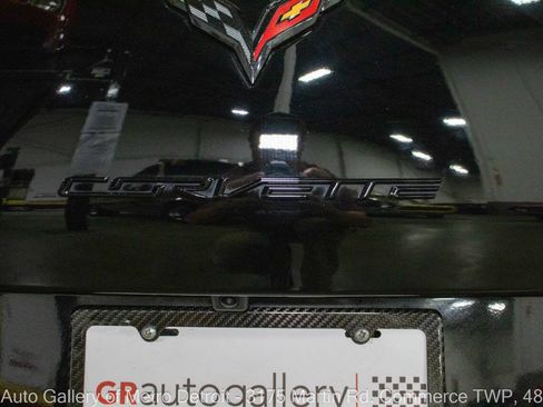 Used 2016 Chevrolet Corvette Z06 w/ 3LZ Preferred Equipment Group RWD image 29