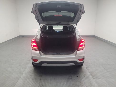 Used 2018 Chevrolet Trax LT w/ LT Convenience Package image 29