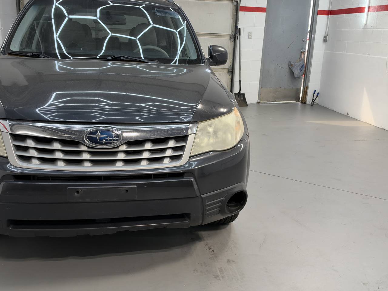 Used 2011 Subaru Forester 2.5X Premium w/ All-Weather Pkg AWD/4WD image 11